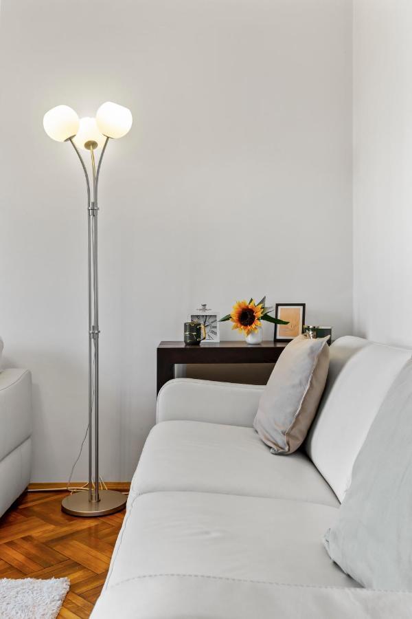 بوخارست City Vibes Apartment المظهر الخارجي الصورة