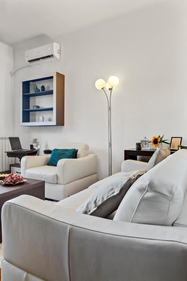 بوخارست City Vibes Apartment المظهر الخارجي الصورة